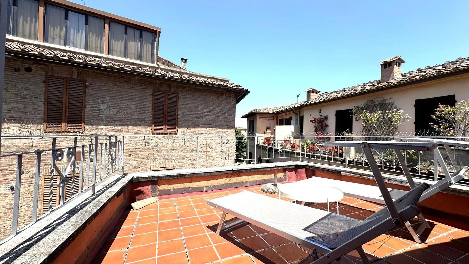Appartamento Le Terrazze Di Camollia Siena